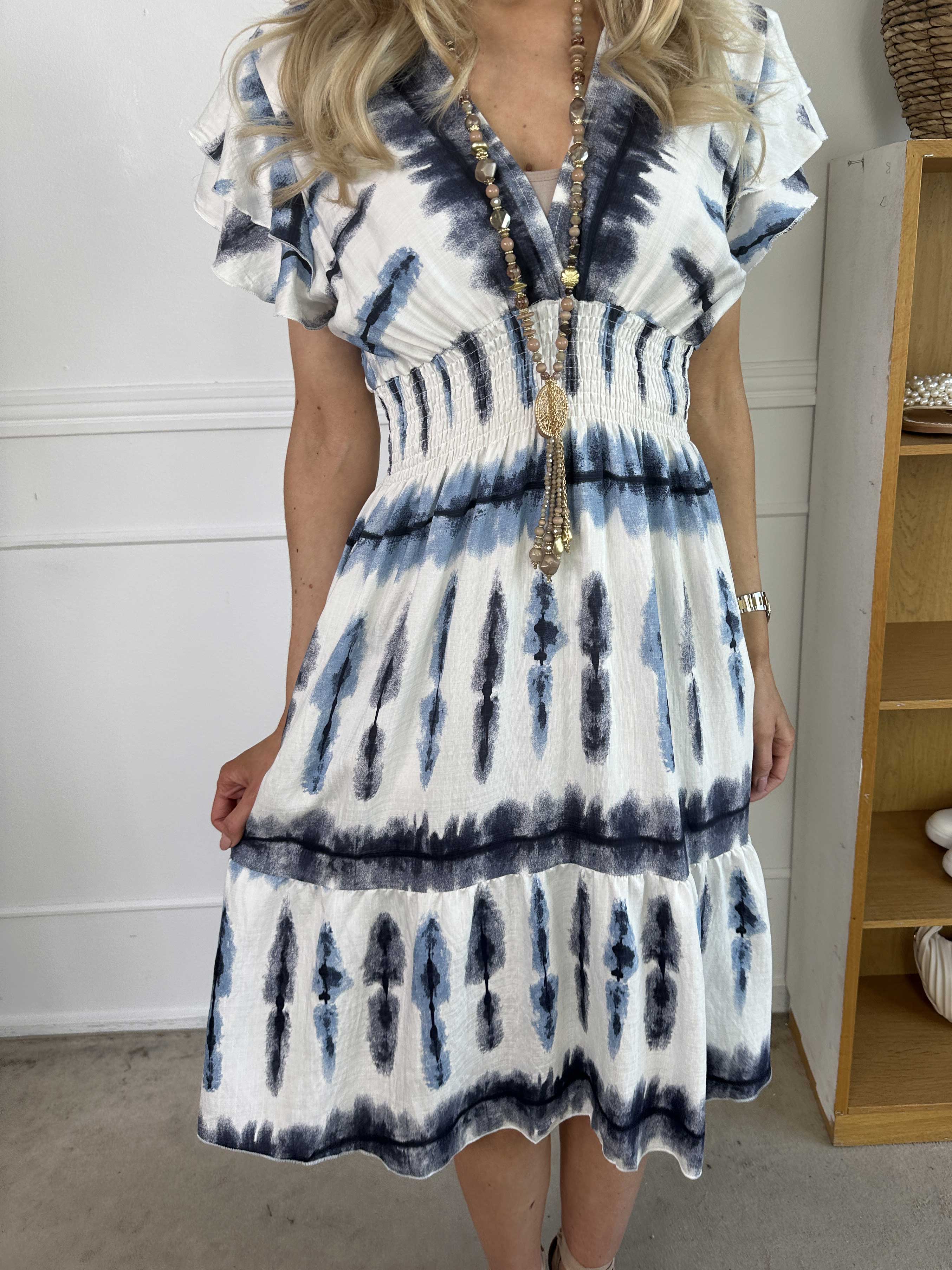 Niko - Sød kjole i viskose med smock under brystet og lommer